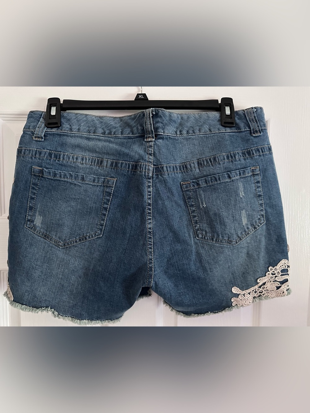 Venus Denim Lace-Trim Women’s Shorts - Blue, size 14 - Picture 2 of 5
